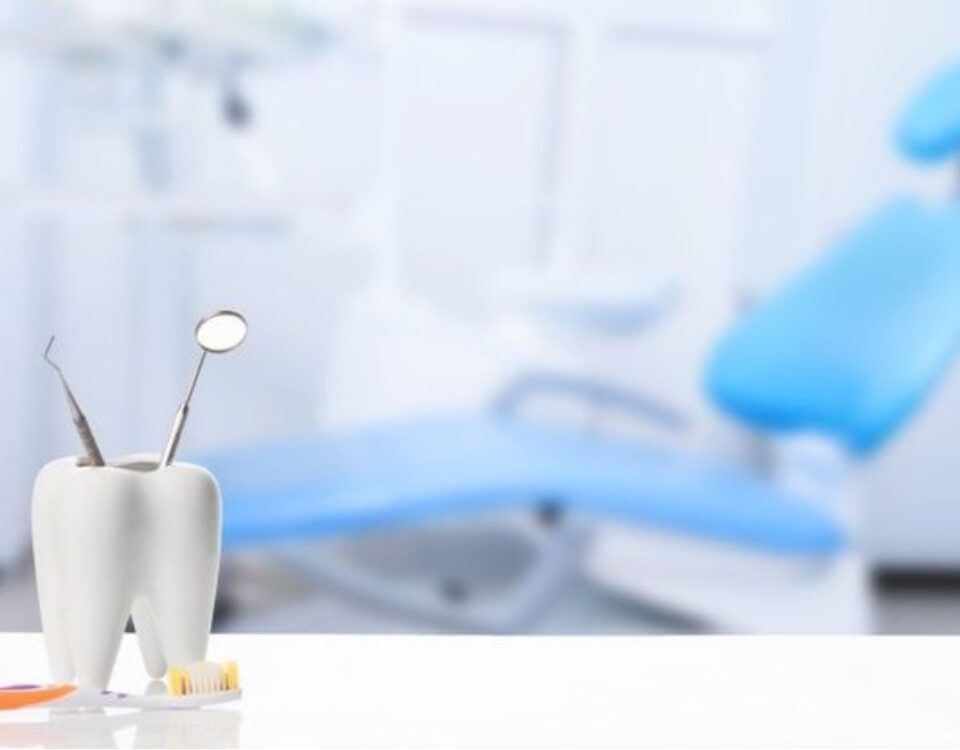 signs you need to visit a dentist